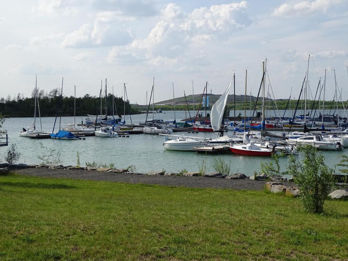 Feriendomizil Am Stoermthaler See, Lagovida, Leipziger Neuseenland, Grosspoesna, Privatstrand Exteriör bild